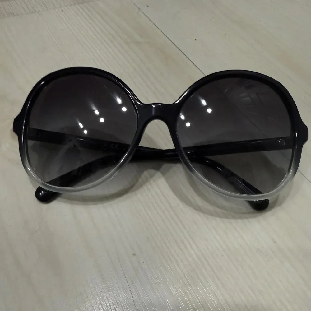 AUTHENTIC Chanel Ombré Round Sunglasses